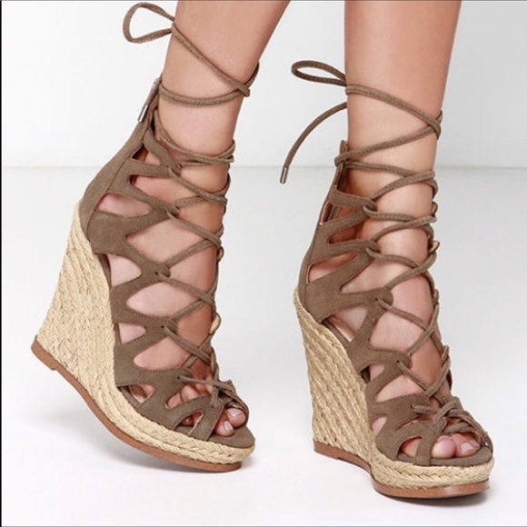 Steve Madden suede lace up wedges - Picture 8 of 8